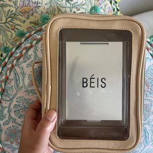 Beis The On The Go Essential Case